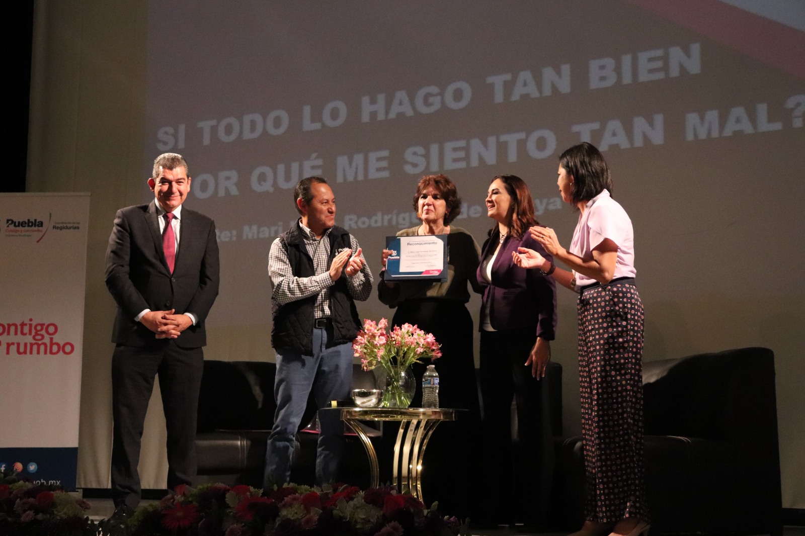 Reconocimiento 2 Conferencia - Si todo lo hago tan bien, porque me siento tan mal - Teatro de la Ciudad - Puebla marzo 2023