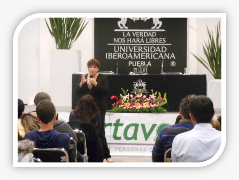 Conferencia en Universidad IBERO Puebla